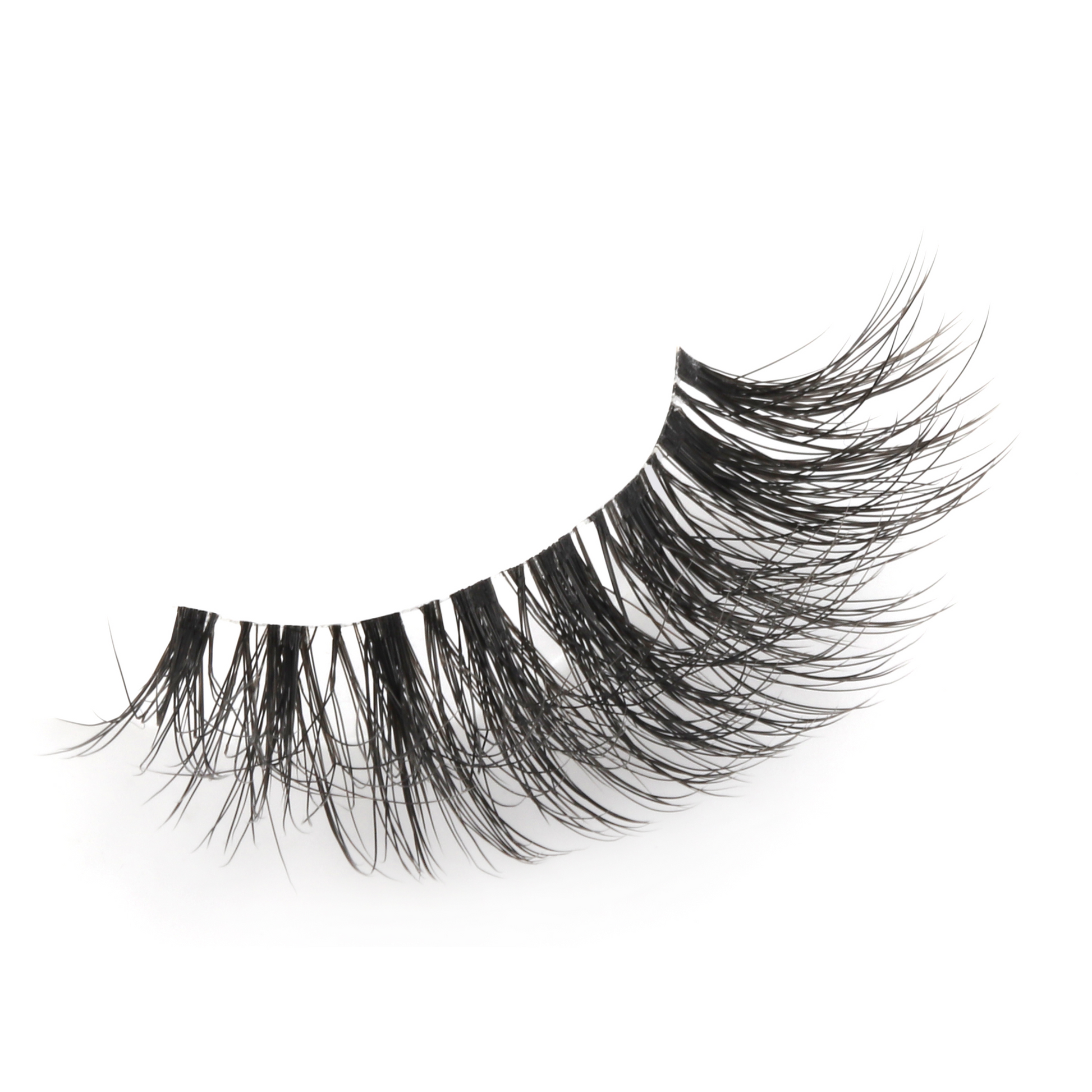 Wispy false eyelashes